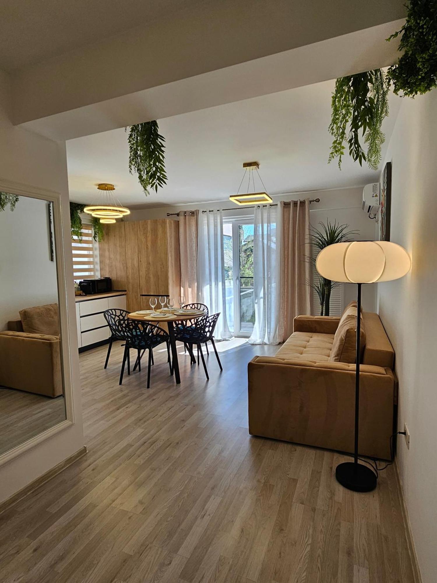 Bali Del Mar Apartments Navodari Exterior photo