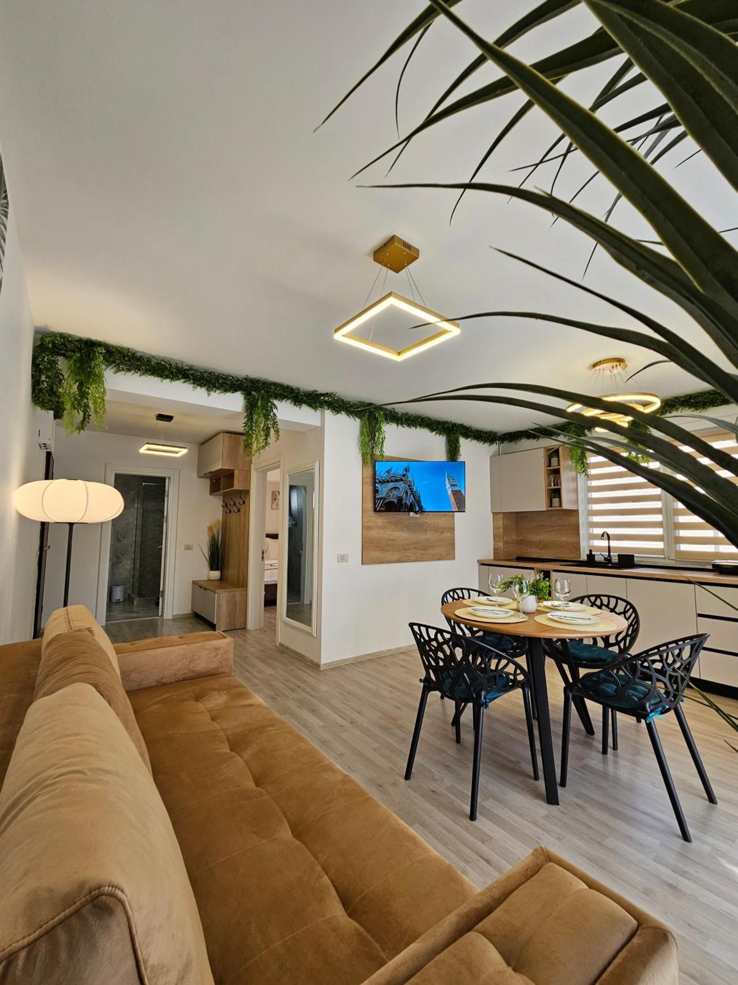Bali Del Mar Apartments Navodari Exterior photo
